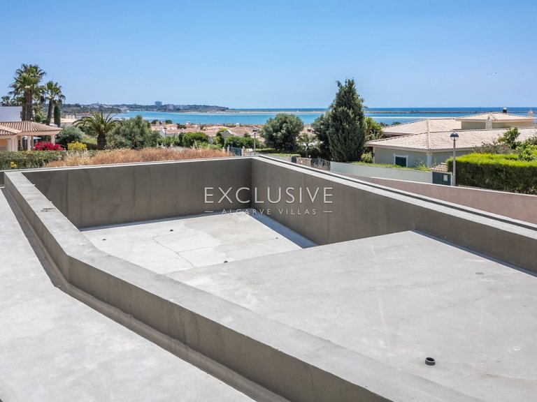 Villa for Sale in Lagos, Algarve 13