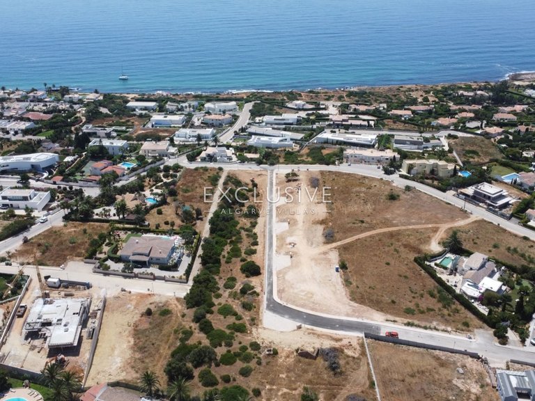 Plot for Sale in Praia Da Luz, Algarve 10