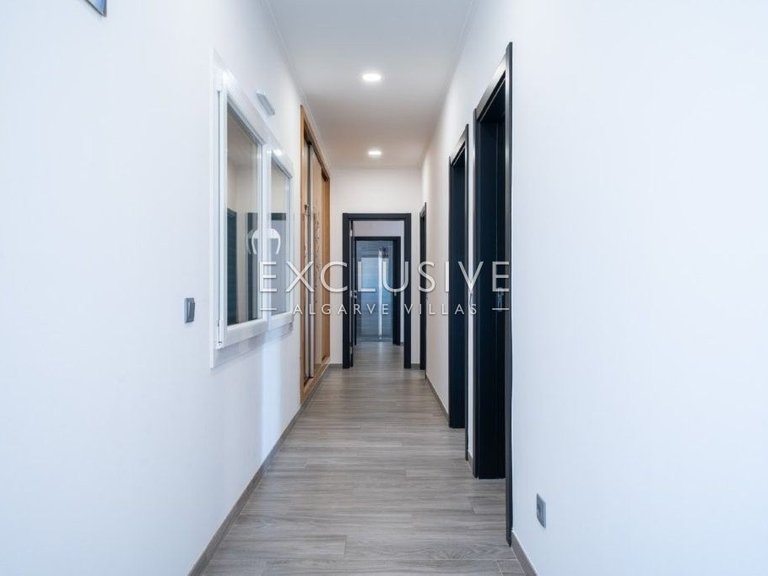 Villa for Sale in Alvor, Algarve 12