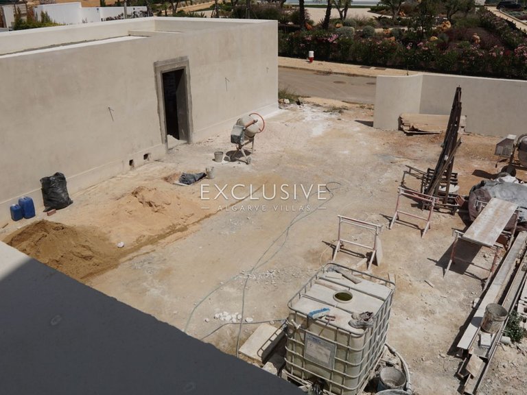 Villa for Sale in Lagos, Algarve 19