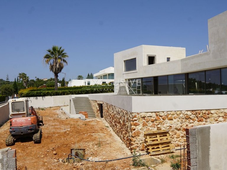 Villa for Sale in Lagos, Algarve 18