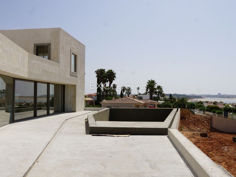 Villa for Sale in Lagos, Algarve 14