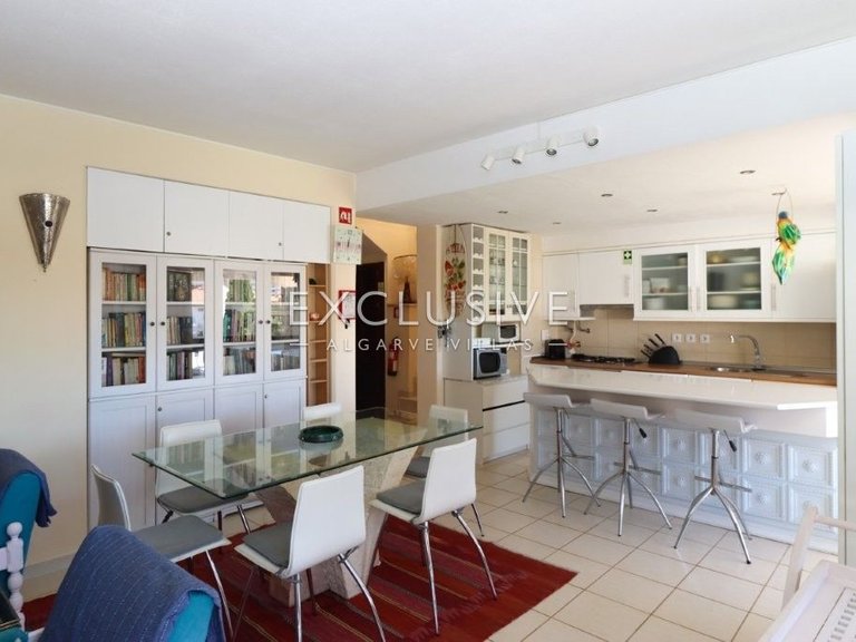 Apartment for Sale in Quarteira, Algarve 5