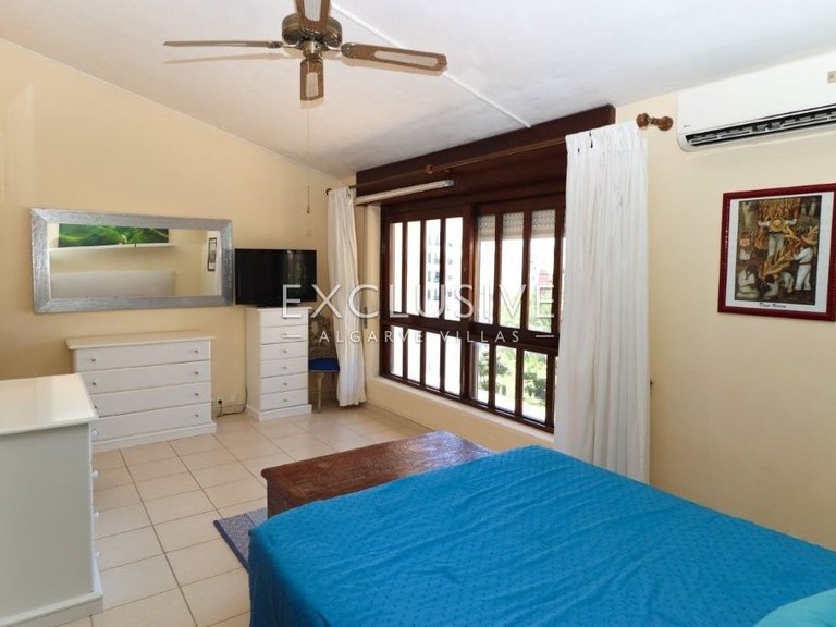 Apartment for Sale in Quarteira, Algarve 15