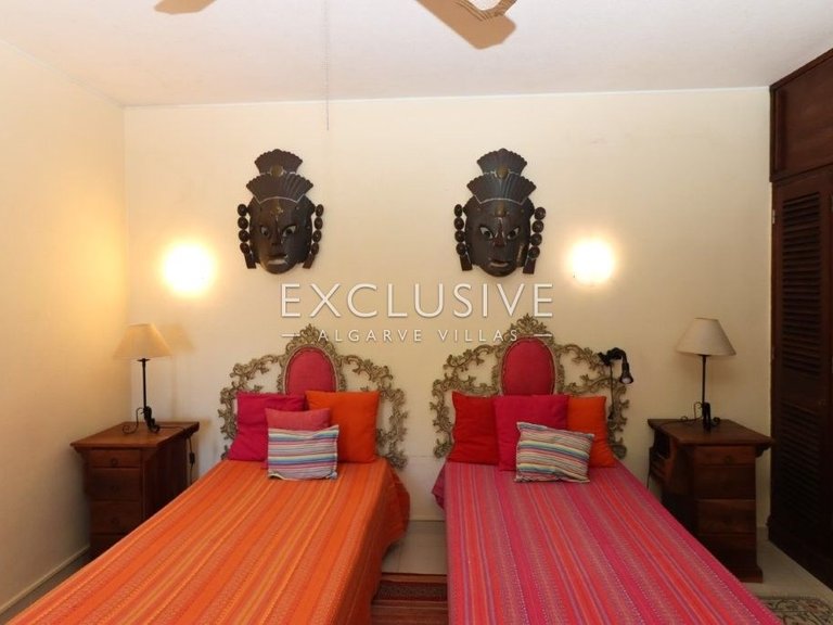 Apartment for Sale in Quarteira, Algarve 10
