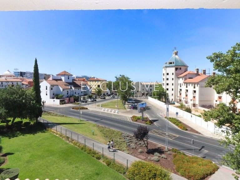 Apartment for Sale in Quarteira, Algarve 19
