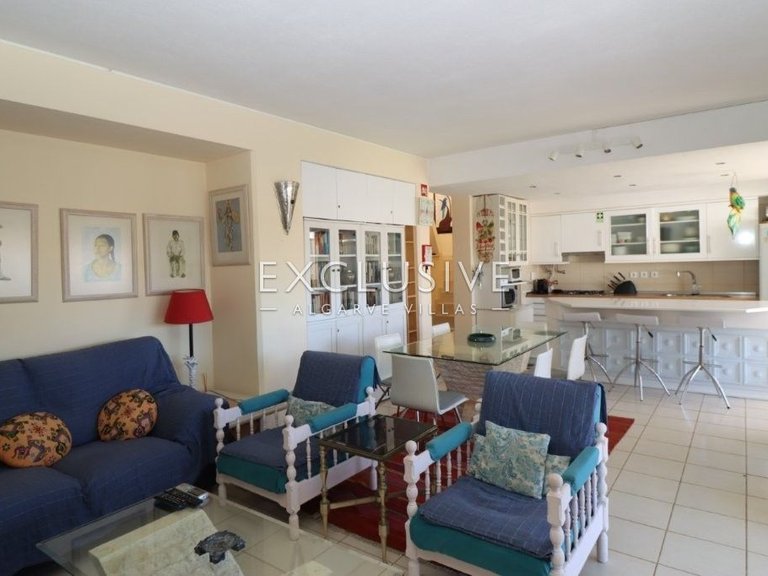 Apartment for Sale in Quarteira, Algarve 2