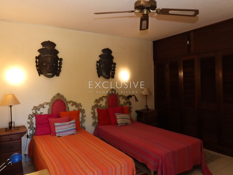 Apartment for Sale in Quarteira, Algarve 13