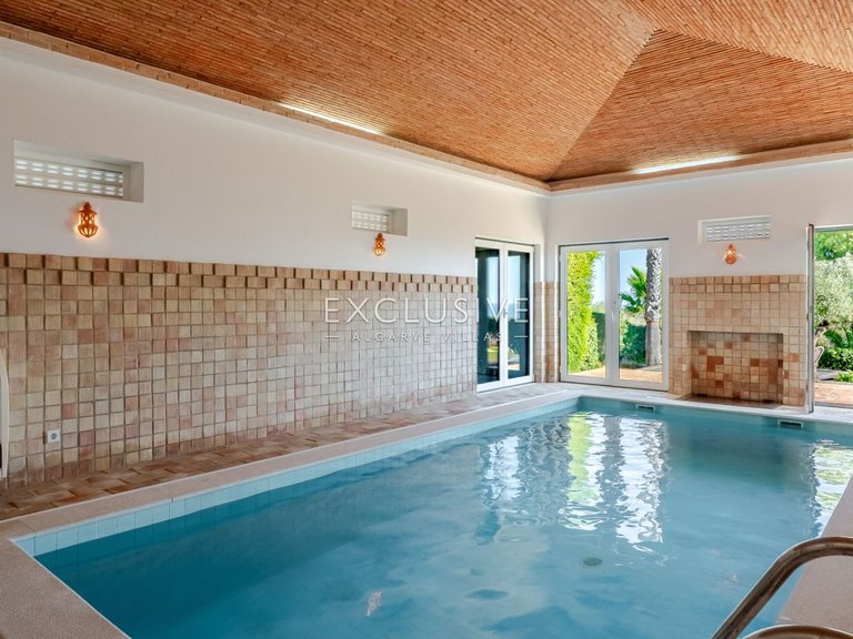 Villa for Sale in Carvoeiro, Algarve 23