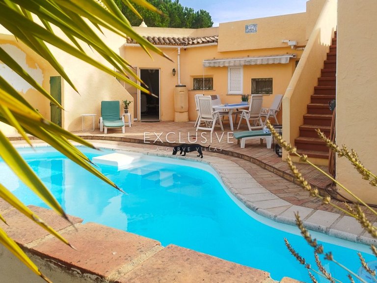 Villa for Sale in Silves, Algarve 31