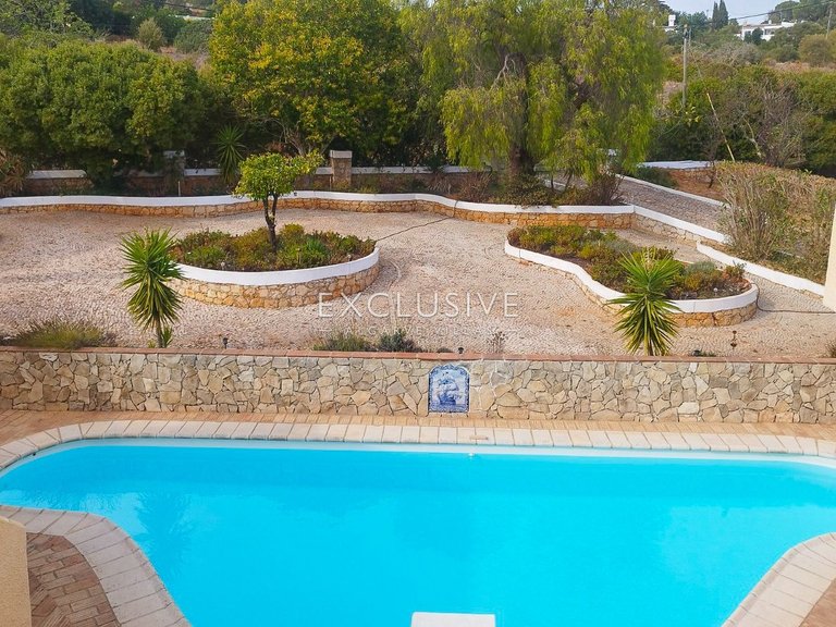 Villa for Sale in Silves, Algarve 28
