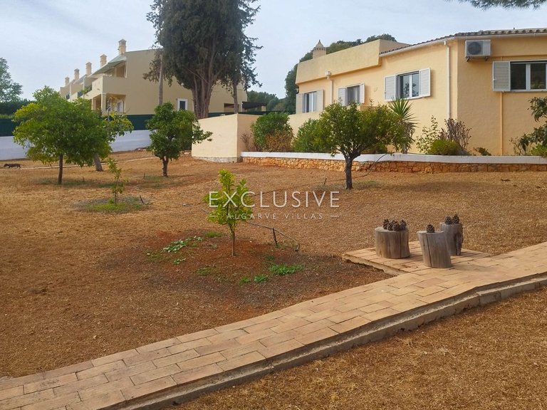 Villa for Sale in Silves, Algarve 22