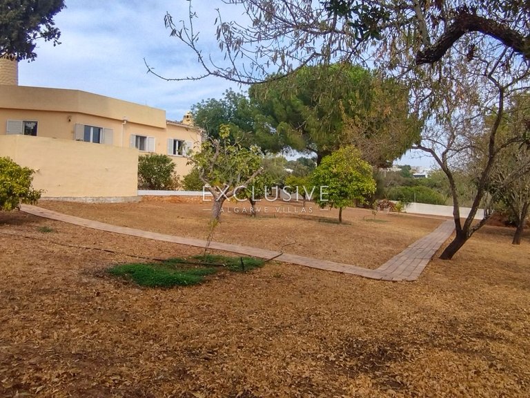 Villa for Sale in Silves, Algarve 18