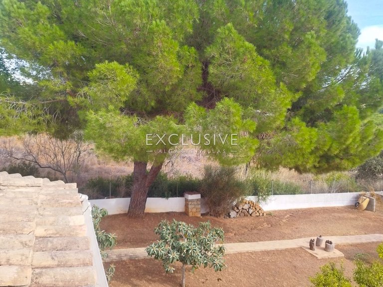 Villa for Sale in Silves, Algarve 17