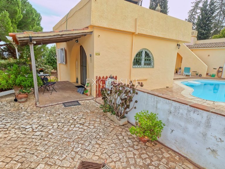 Villa for Sale in Silves, Algarve 3
