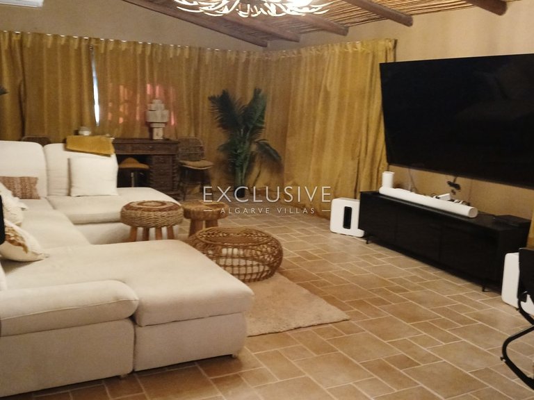 Villa for Sale in PortimÃo, Algarve 34