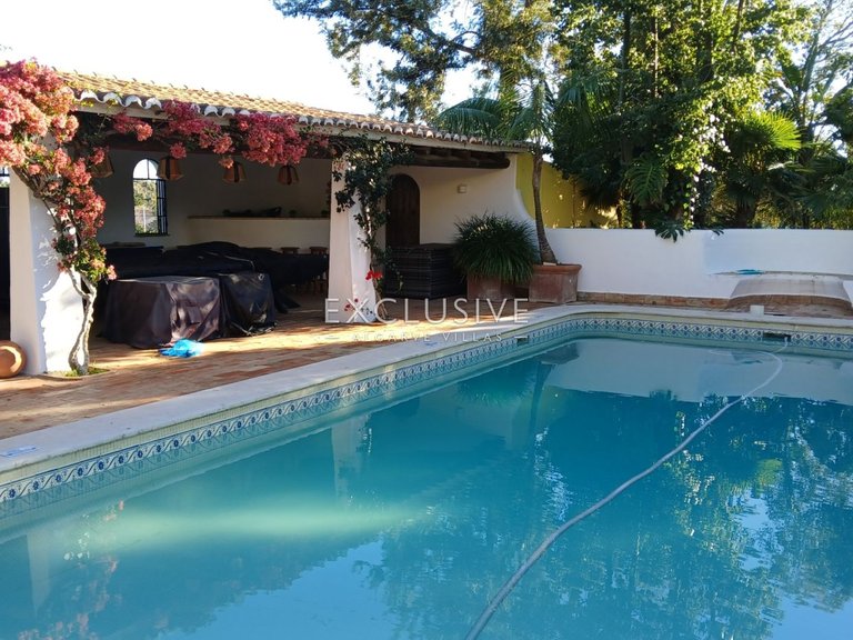 Villa for Sale in PortimÃo, Algarve 36