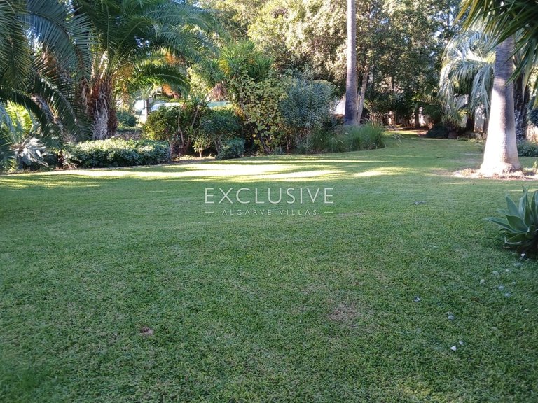 Villa for Sale in PortimÃo, Algarve 31