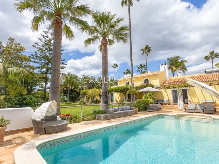 Villa for Sale in PortimÃo, Algarve 20
