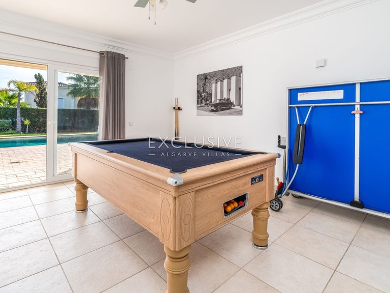 Villa for Sale in Praia Da Luz, Algarve 24