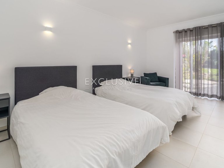 Villa for Sale in Praia Da Luz, Algarve 26