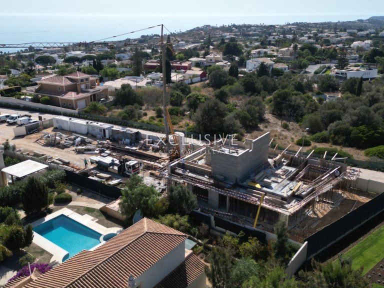 Villa for Sale in Praia Da Luz, Algarve 4