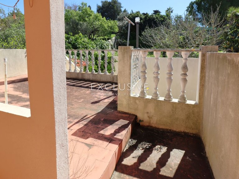 Villa for Sale in Ferragudo, Algarve 20