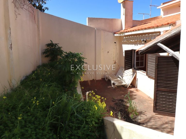 Villa for Sale in Ferragudo, Algarve 21