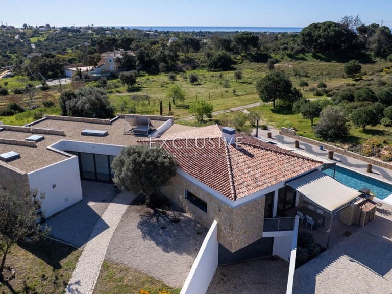 Villa for Sale in Carvoeiro, Algarve 41