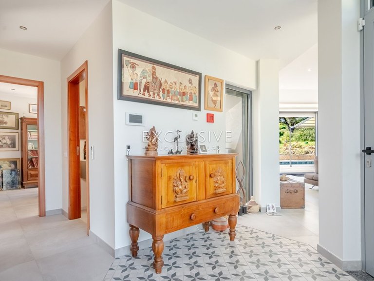 Villa for Sale in Carvoeiro, Algarve 9