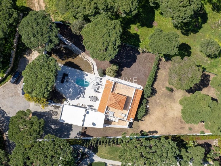 Villa for Sale in Quarteira, Algarve 30