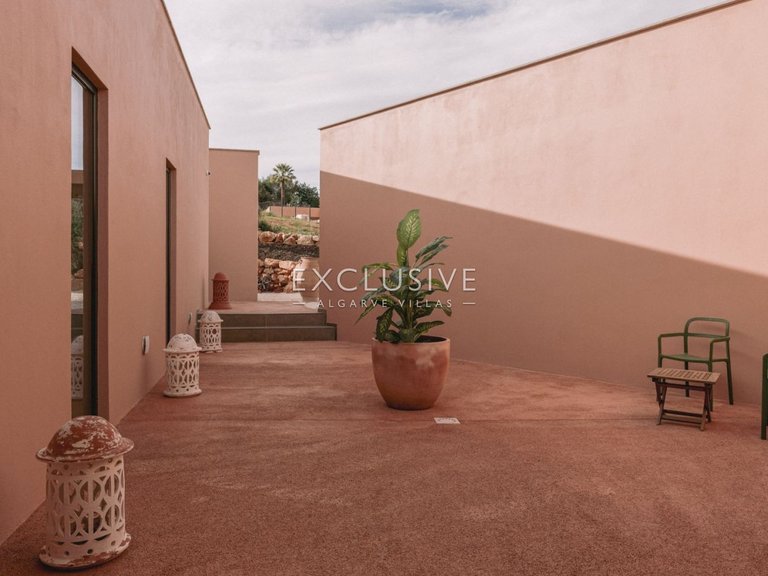 Villa for Sale in Lagos, Algarve 32