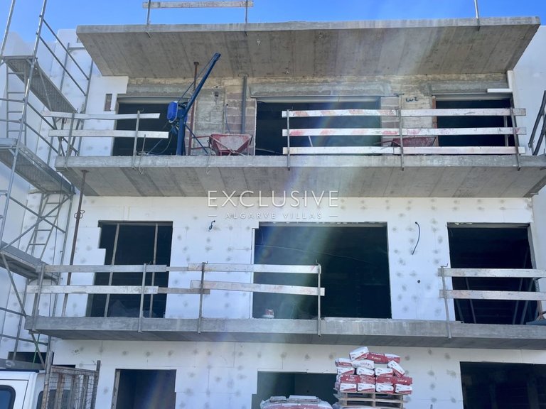 Apartment for Sale in Quarteira, Algarve 5