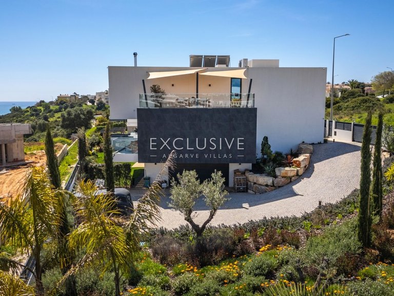 Villa for Sale in Lagos, Algarve 38