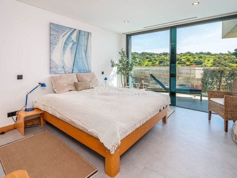 Villa for Sale in Lagos, Algarve 15