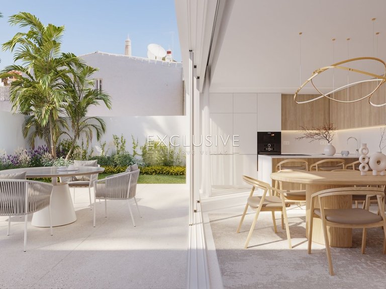 Villa for Sale in Praia Da Luz, Algarve 13