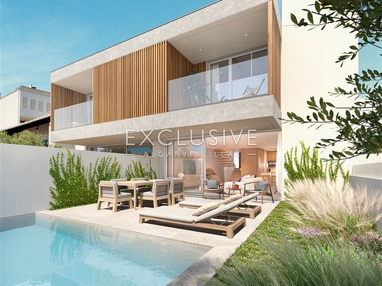 Villa for Sale in Praia Da Luz, Algarve 12