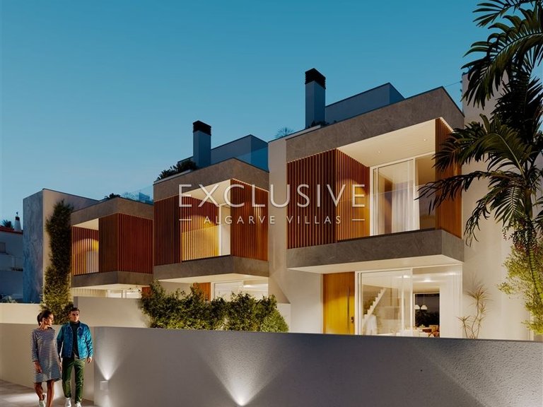 Villa for Sale in Praia Da Luz, Algarve 24