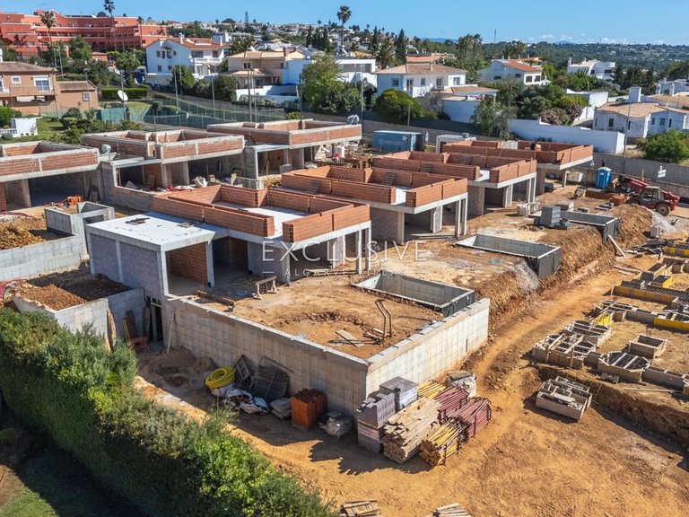 Town House for Sale in Praia Da Luz, Algarve 6