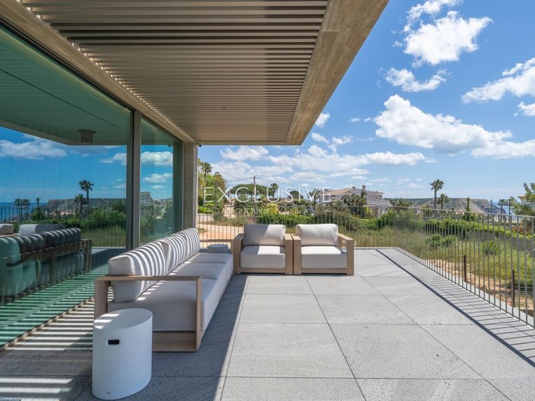 Villa for Sale in Praia Da Luz, Algarve 8