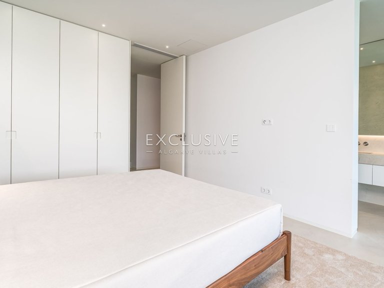 Villa for Sale in Praia Da Luz, Algarve 22