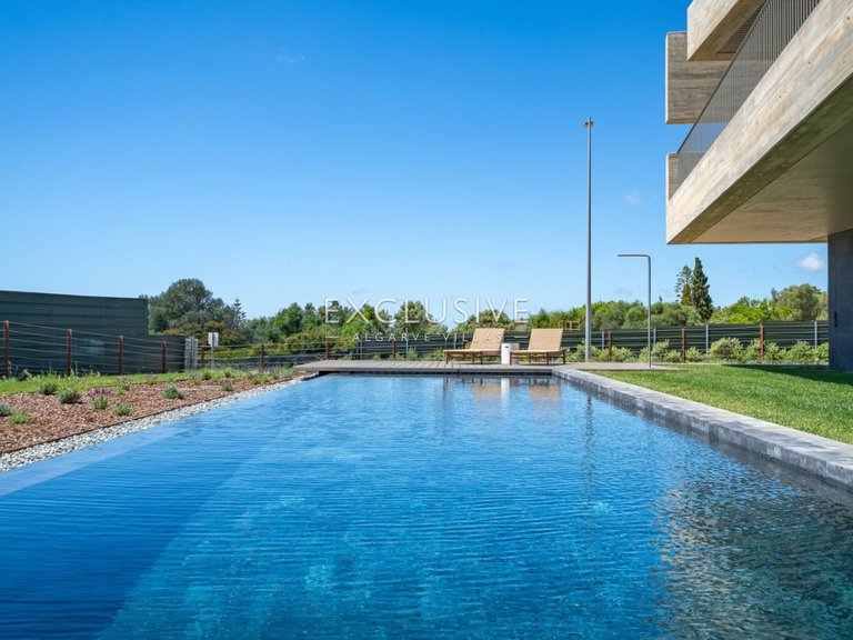 Villa for Sale in Praia Da Luz, Algarve 37