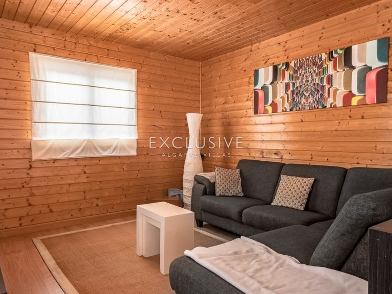 Villa for Sale in Quarteira, Algarve 26