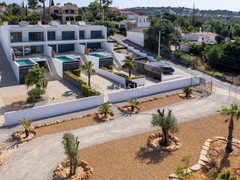 Villa for Sale in Almancil, Algarve 2