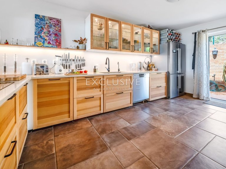 Villa for Sale in Praia Da Luz, Algarve 22
