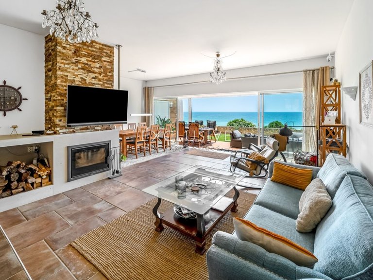 Villa for Sale in Praia Da Luz, Algarve 10