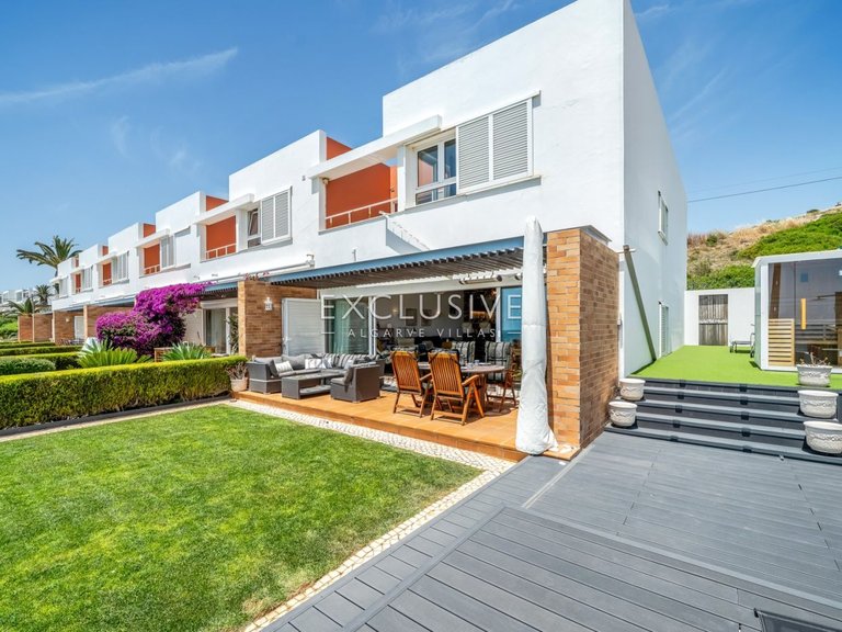 Villa for Sale in Praia Da Luz, Algarve 5