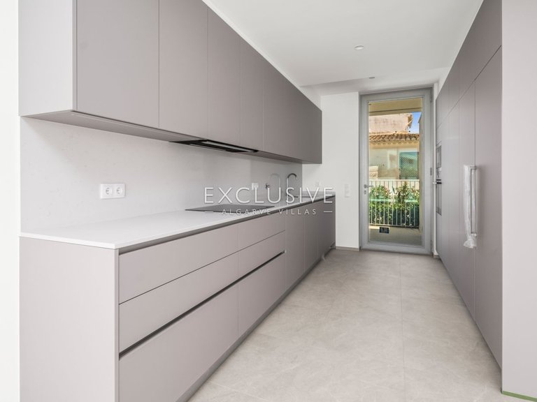 Town House for Sale in Lagos, Algarve 5