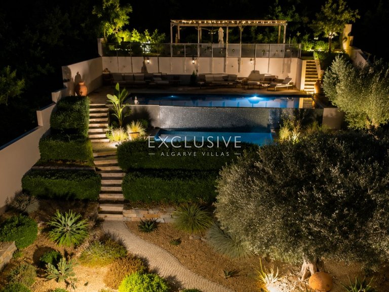 Villa for Sale in Ferragudo, Algarve 34
