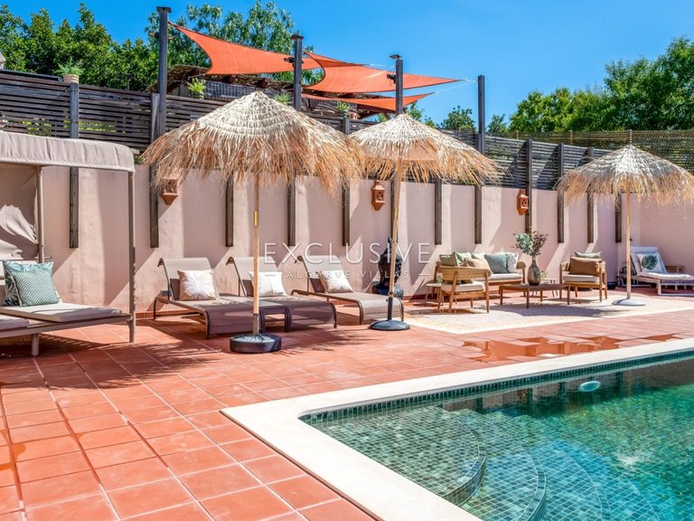 Villa for Sale in Ferragudo, Algarve 31